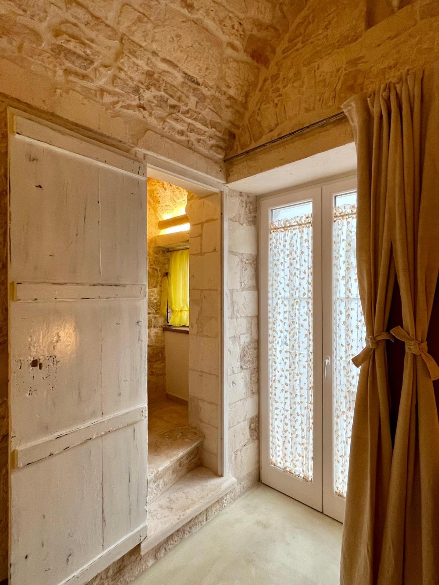 Il Malcantone Martina Franca Luaran gambar
