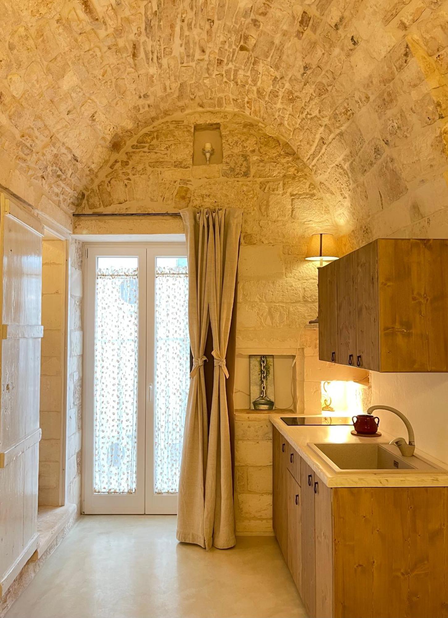 Il Malcantone Martina Franca Luaran gambar