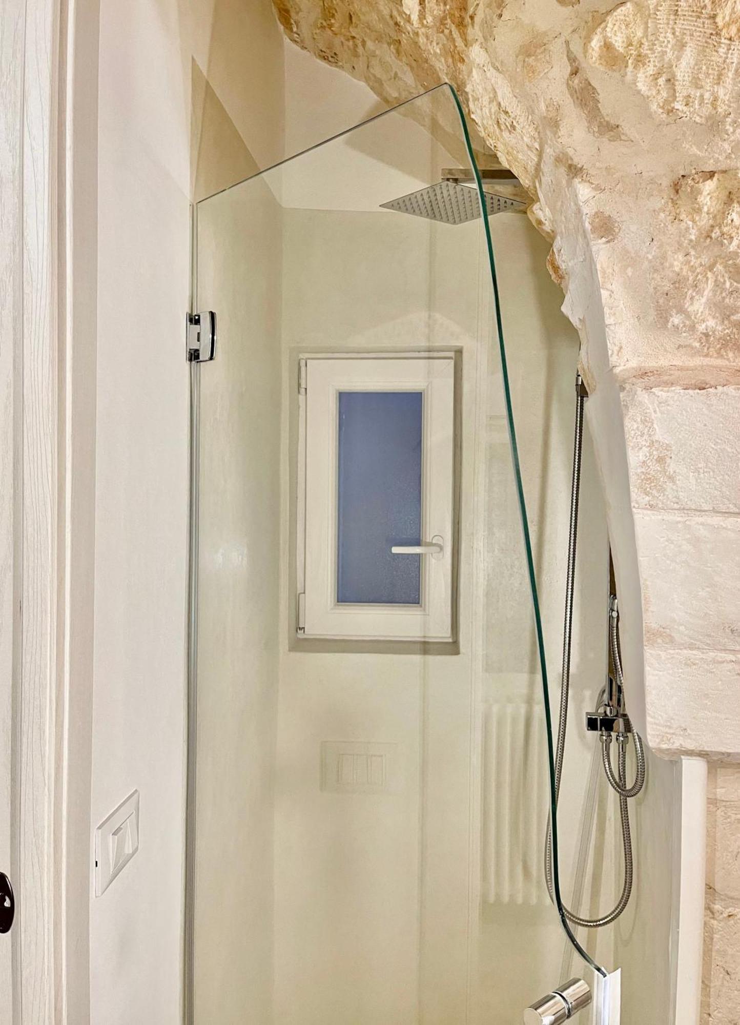 Il Malcantone Martina Franca Luaran gambar
