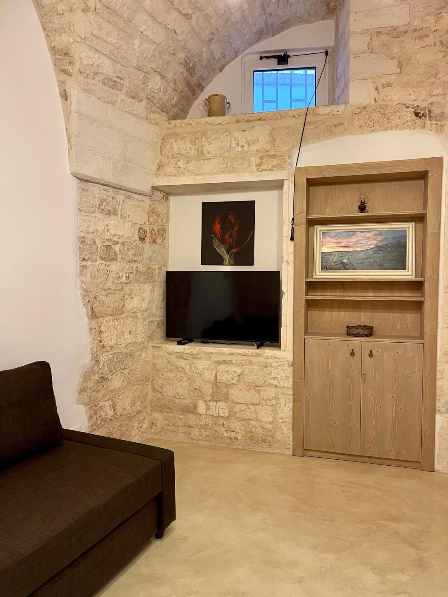 Il Malcantone Martina Franca Luaran gambar